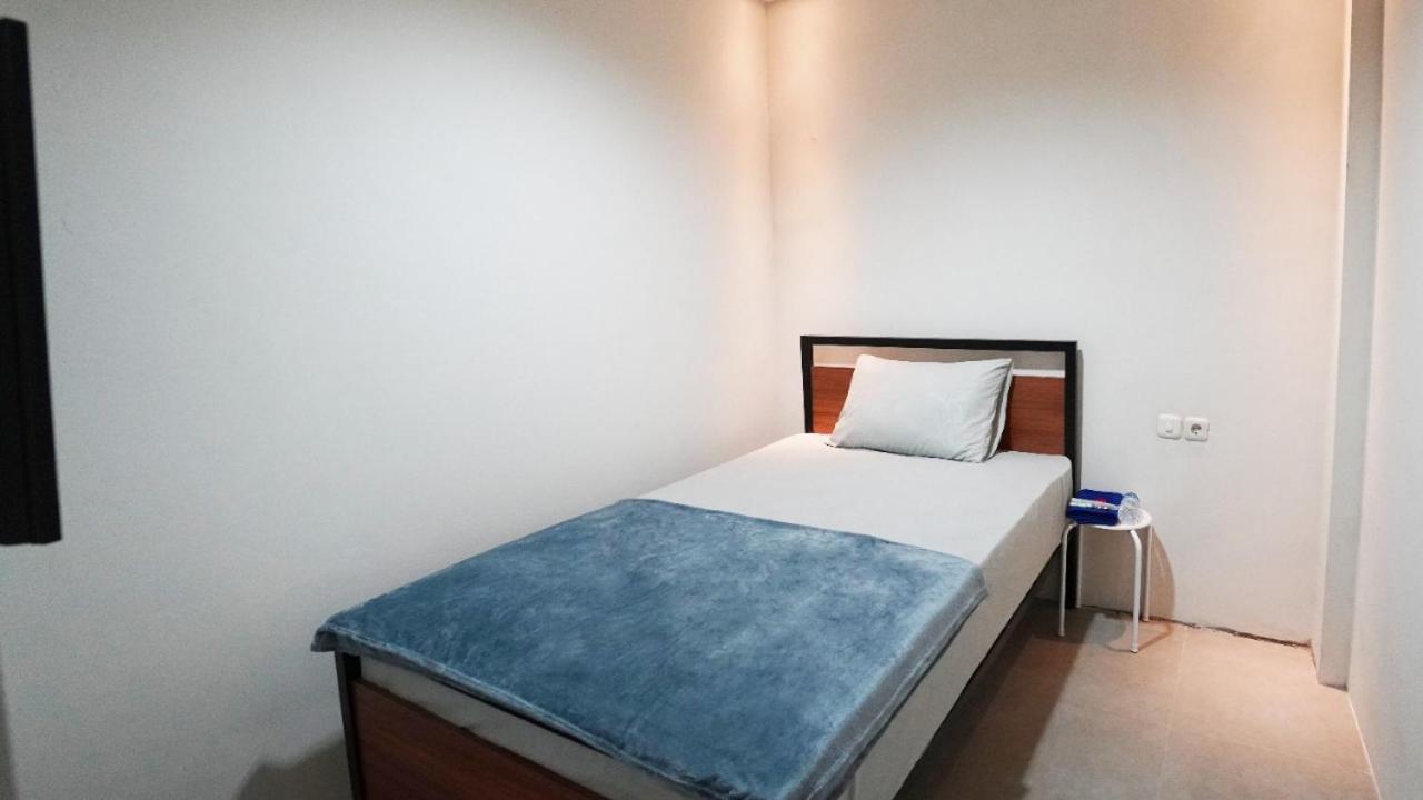 Hostel 18 Pasangan Butuh Surat Nikah Bandung Luaran gambar